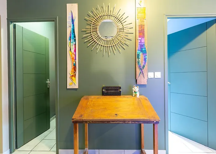 Apartment Domloc *